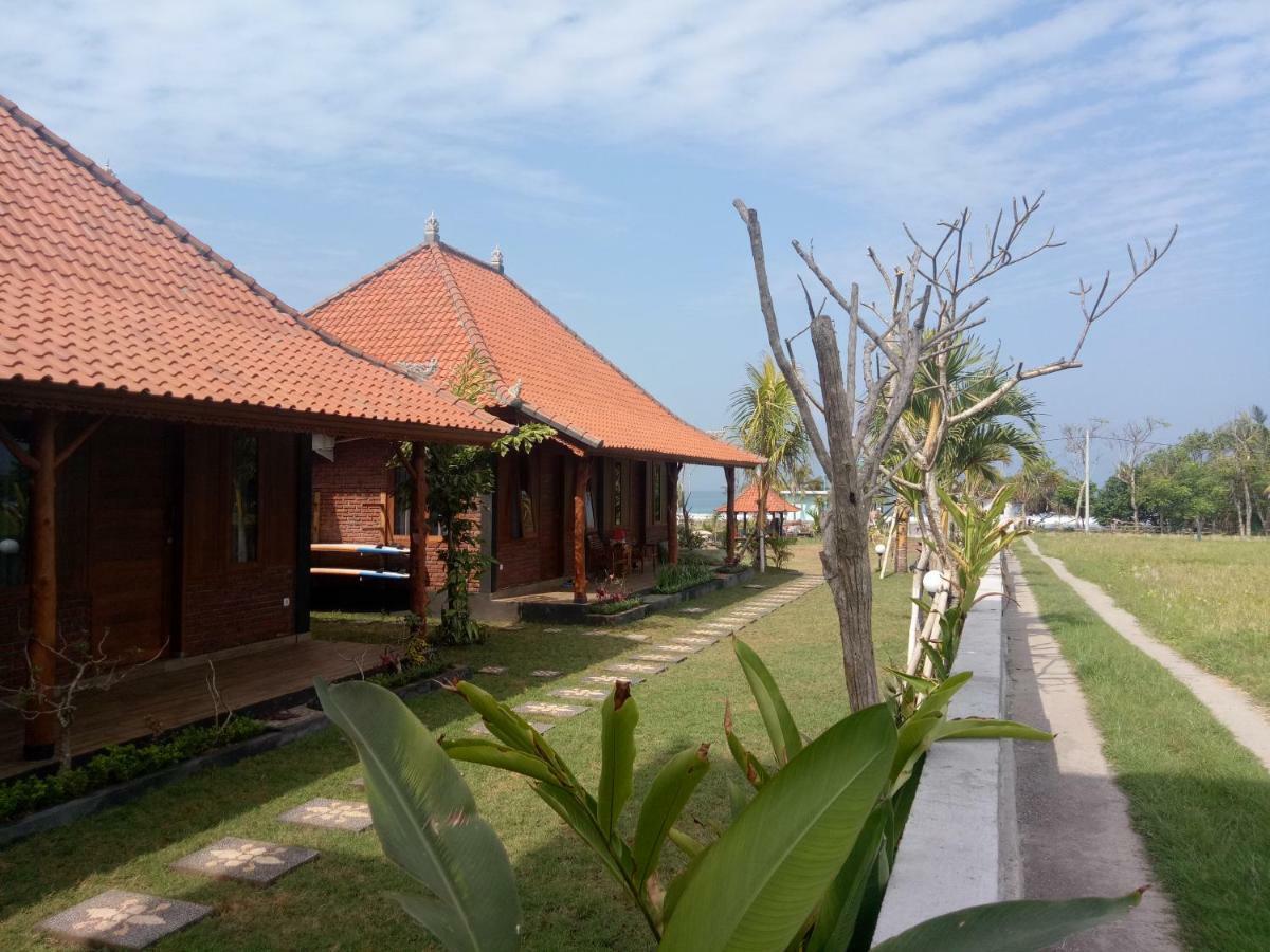 Emir Surfcamp 호텔 풀루칸 외부 사진